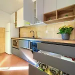 Sokolovski Apartman *